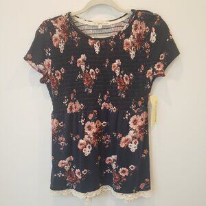 Rewind Blue Floral Short Sleeve Smocked Lace Hem Top Size Small